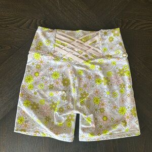 Fabletics PowerHold Pink & Yellow Spring Floral High-Waist Athletic Shorts Med.